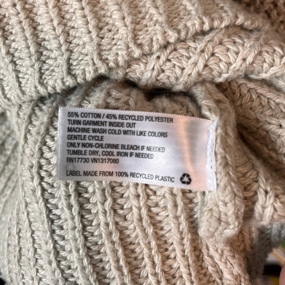 Universal Thread Tan puffed sleeves V-Neck Sweater Ribbed Knit Sz L - Picture 5 of 5